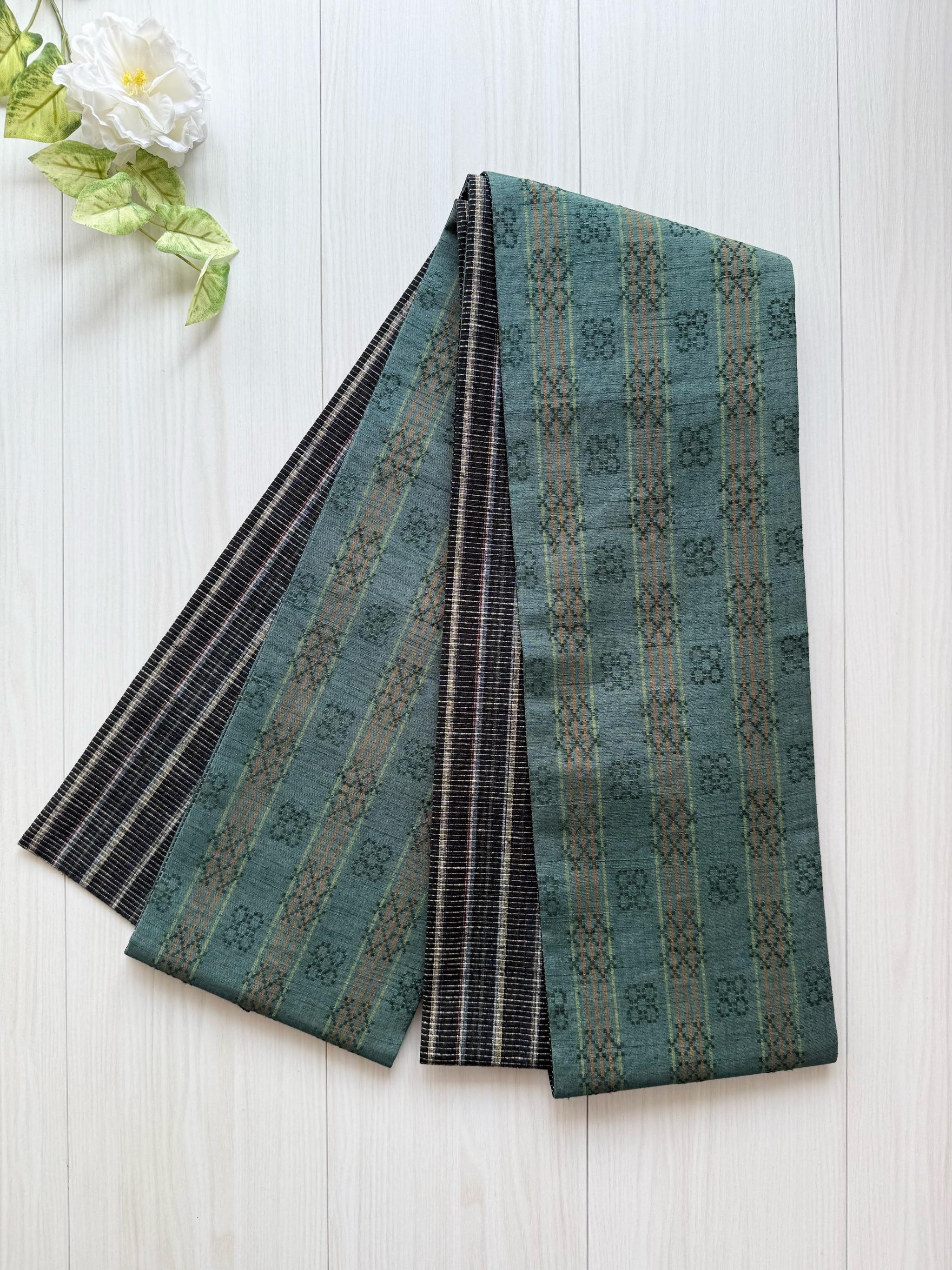 ラスト一点！295号 半幅帯 花織風 青緑 × 黒カラフル縞紬 正絹 リバーシブル | 12枚目